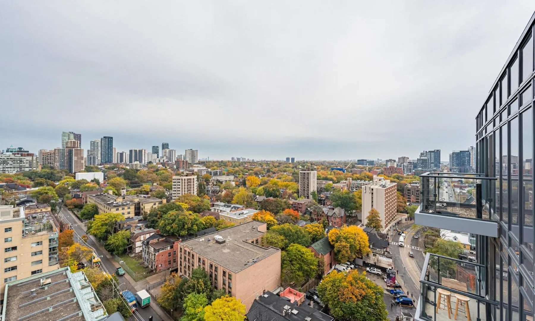 Toronto Garden Suites 0*,  Canada