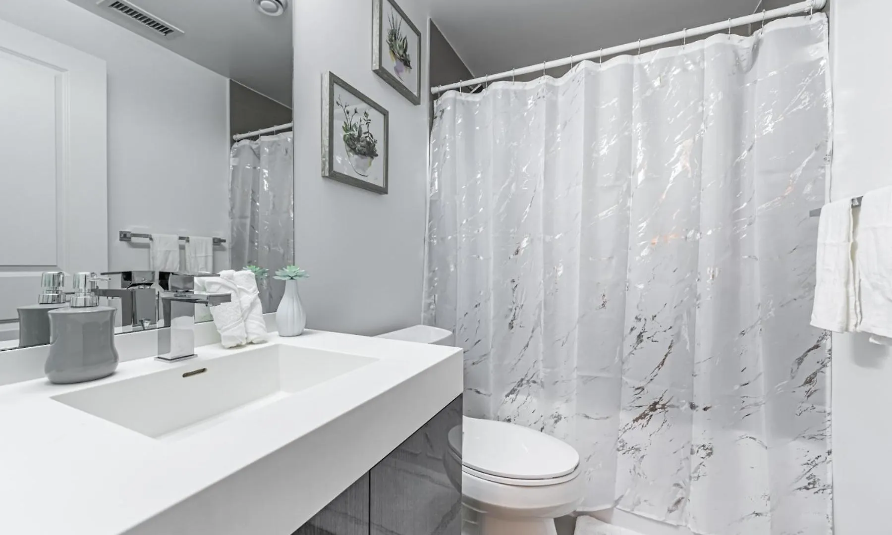 Toronto Garden Suites Canada